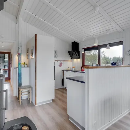 펜션 Arjuna - 3-8km From The Sea By Interhome