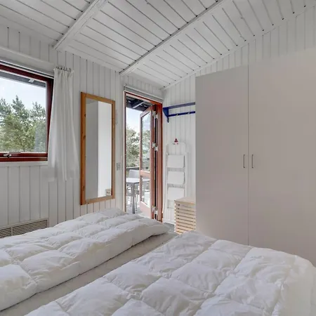 Arjuna - 3-8km From The Sea By Interhome 펜션