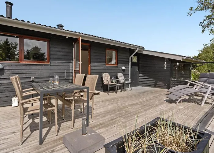 Arjuna - 3-8km From The Sea By Interhome * Tagholm